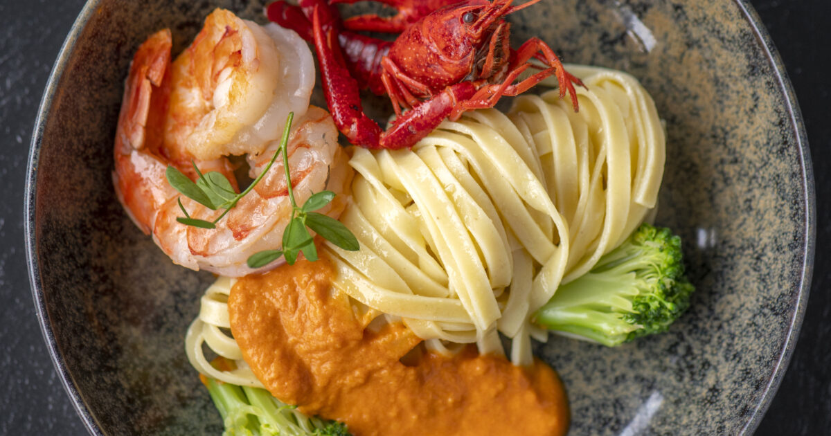 Altoni | Tagliatelle with tomato mascarpone sauce Altoni | Tagliatelle with tomato mascarpone sauce